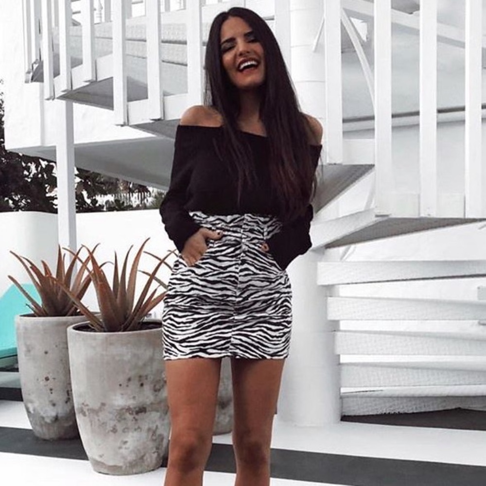 NWT Zara Zébra Mini Jeans Skirt